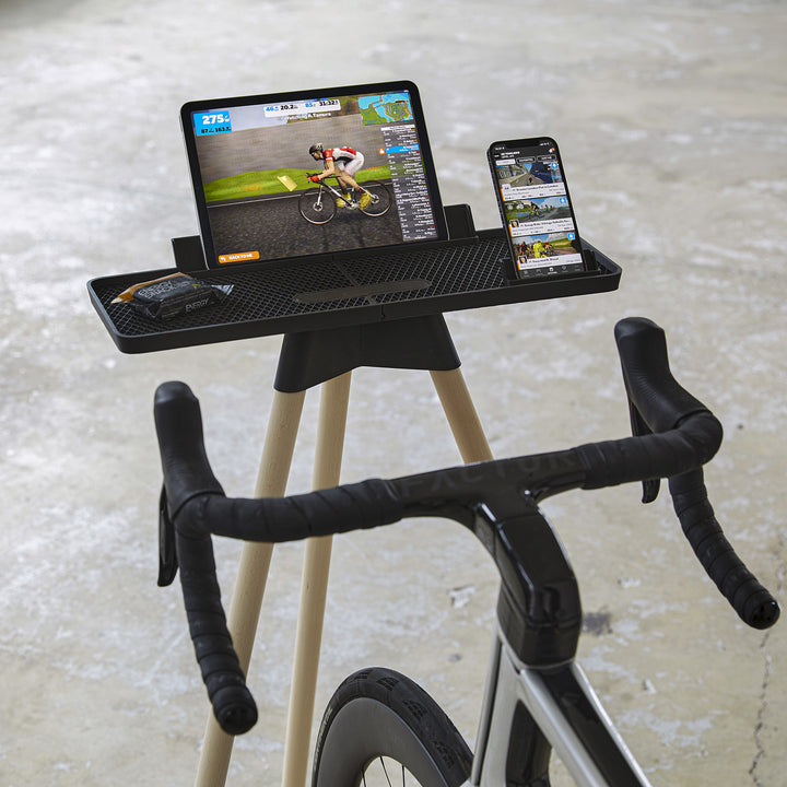 iPad Race Bar - Natural Oak
