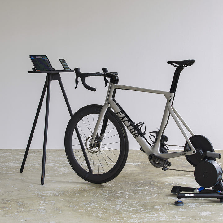 iPad Race Bar - Natural Oak