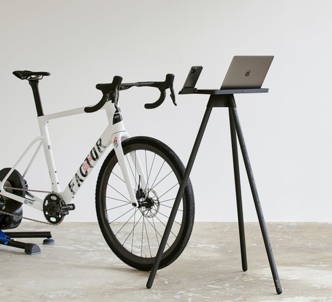 Laptop Race Table - Natural Oak / Phone + Towel + Bottle Holders