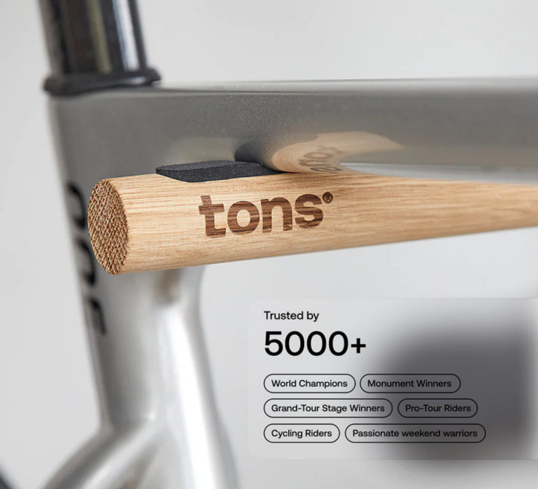 Wall Mount - Natural Oak / 32 cm . Road Bike