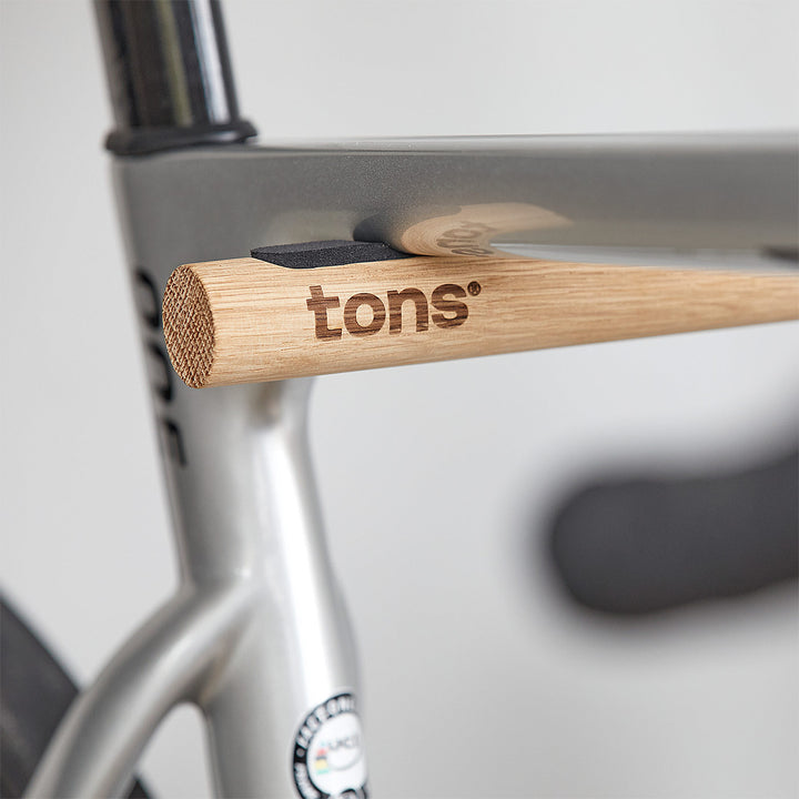 Wall Mount - Natural Oak / 32 cm . Road Bike